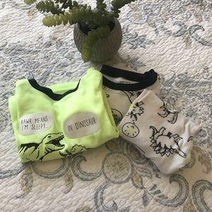Carter’s Dinosaur Pajama PJ Bundle Size 24 Months